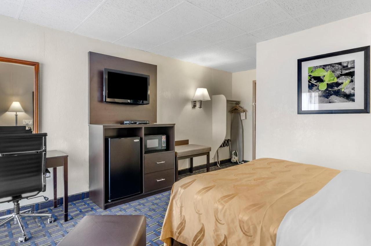 Econo Lodge Waynesboro - Skyline Drive Eksteriør bilde