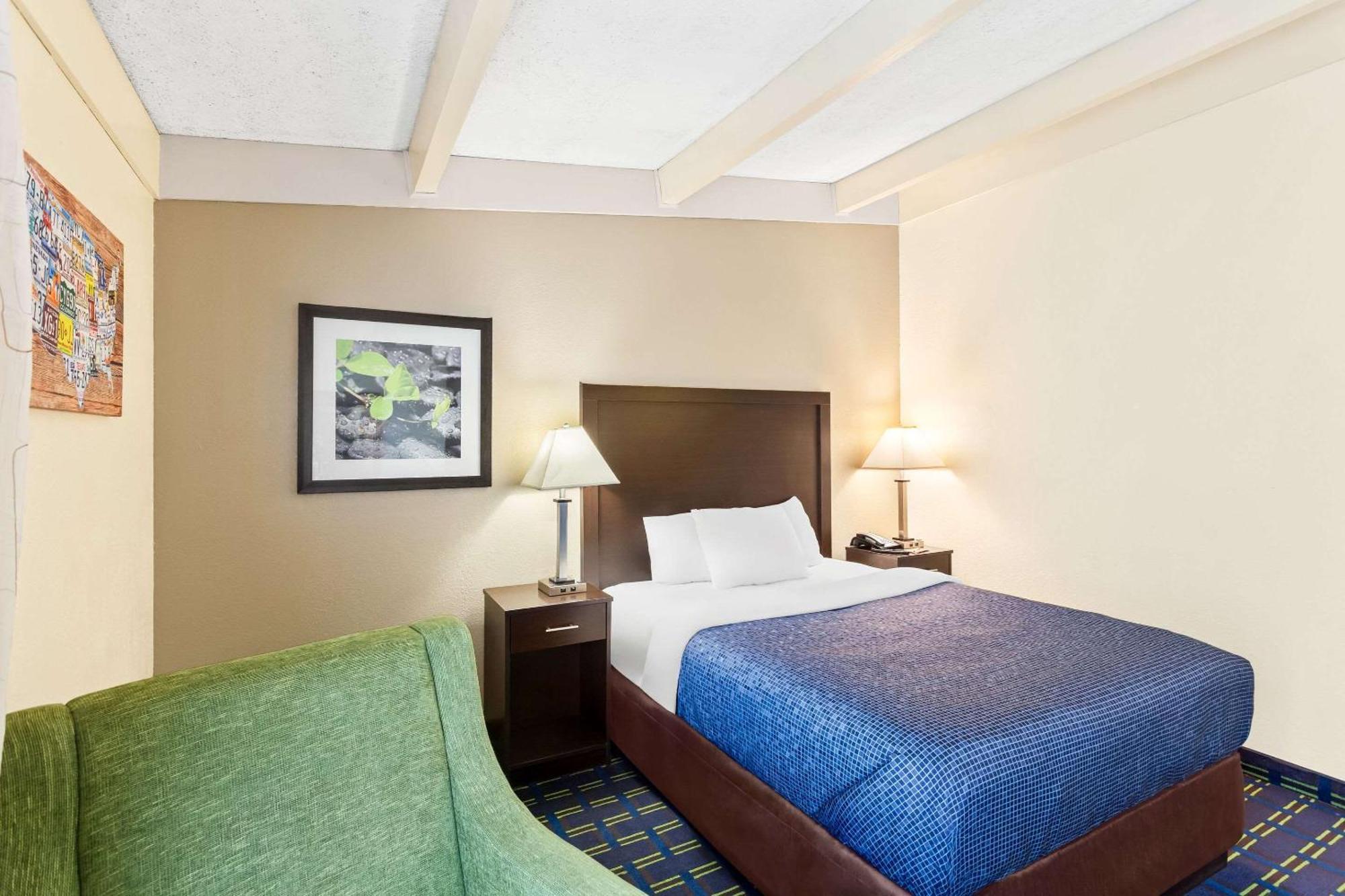 Econo Lodge Waynesboro - Skyline Drive Eksteriør bilde