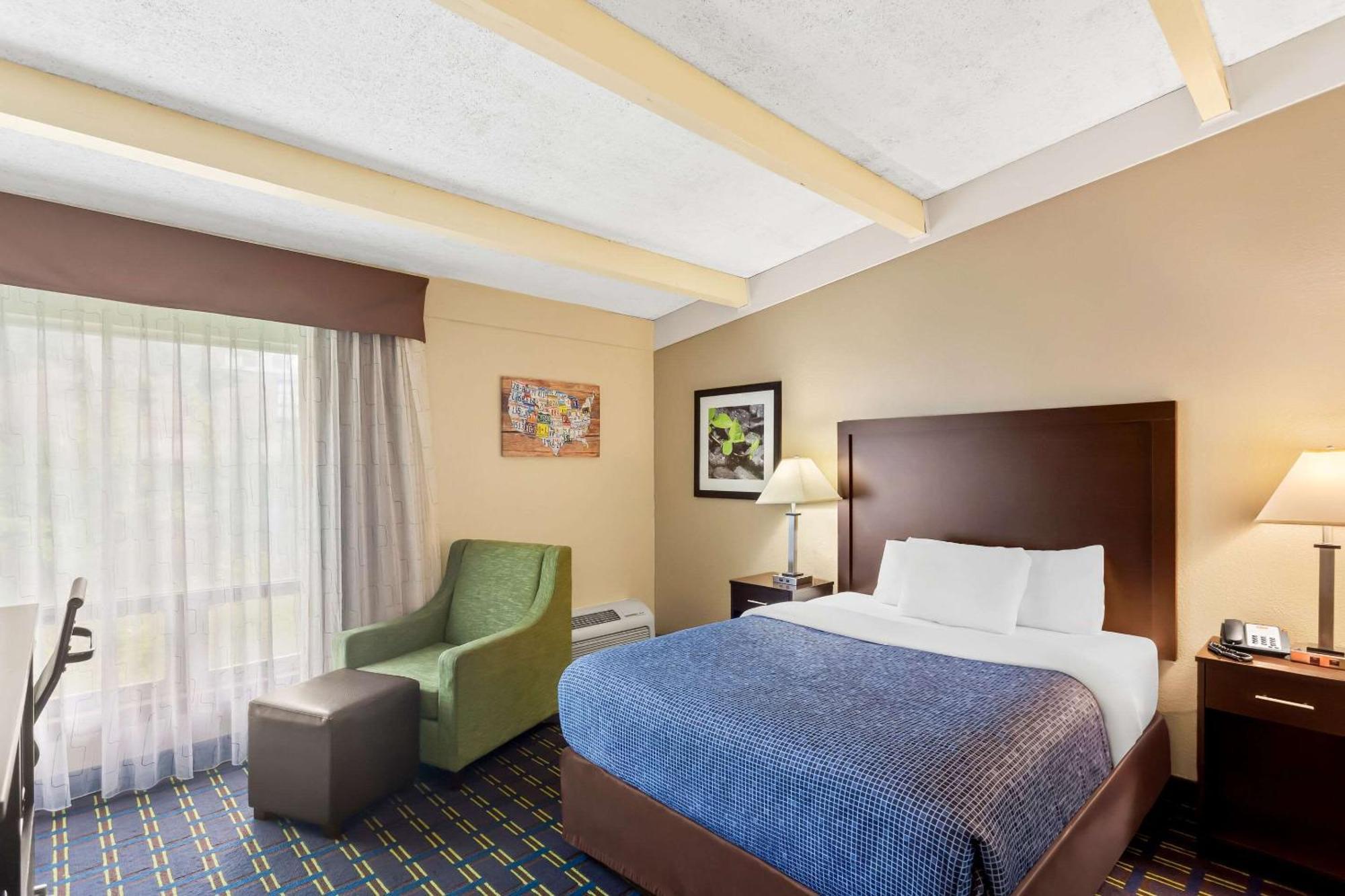 Econo Lodge Waynesboro - Skyline Drive Eksteriør bilde